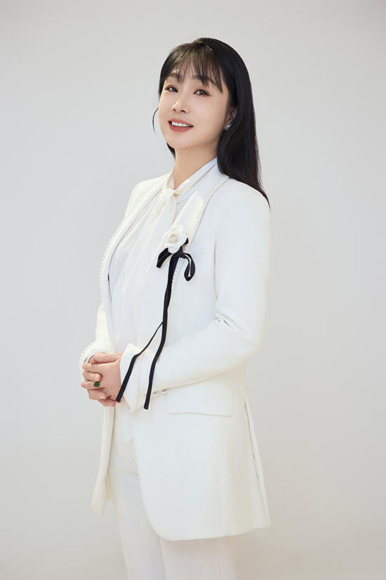 知行合一 宁静致远：会派牡丹李会与画家冯远作品展示