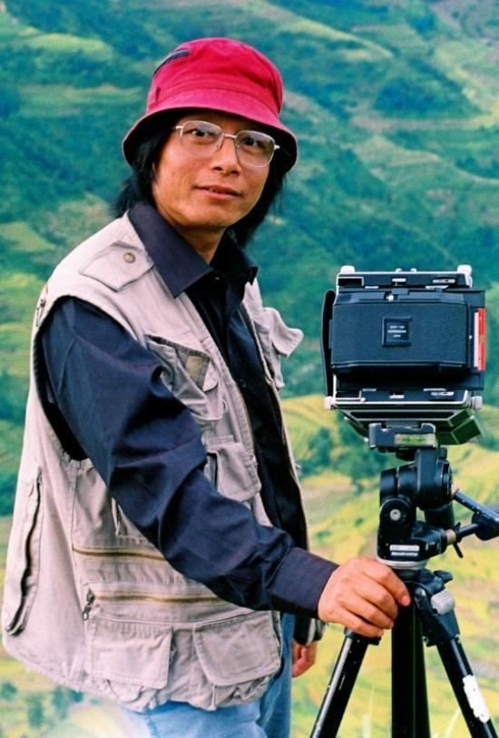 余彪：以美育心 以笔绘情