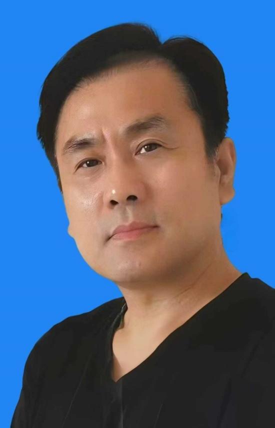 墨耕四秩 笔铸风华 —— 张君杰的书法之路