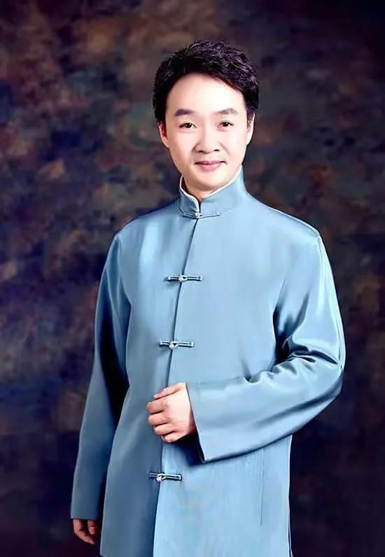 林家卫“以梦为马，不负韶华”画展启幕：骏马奔腾绘就艺术新程