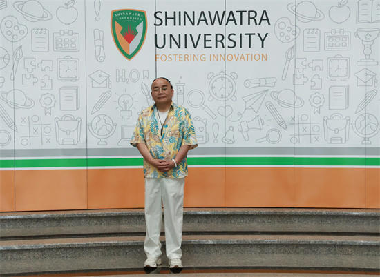 中国代表团顾本建——走访泰国西那瓦大学进行学术交流