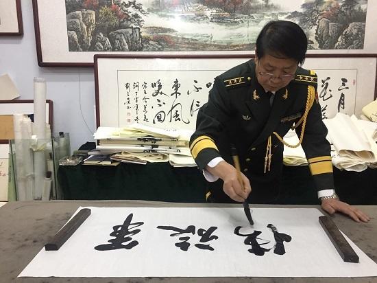 重彩凝匠心，宣纸载山河：刘立荣精工重笔的时代标高