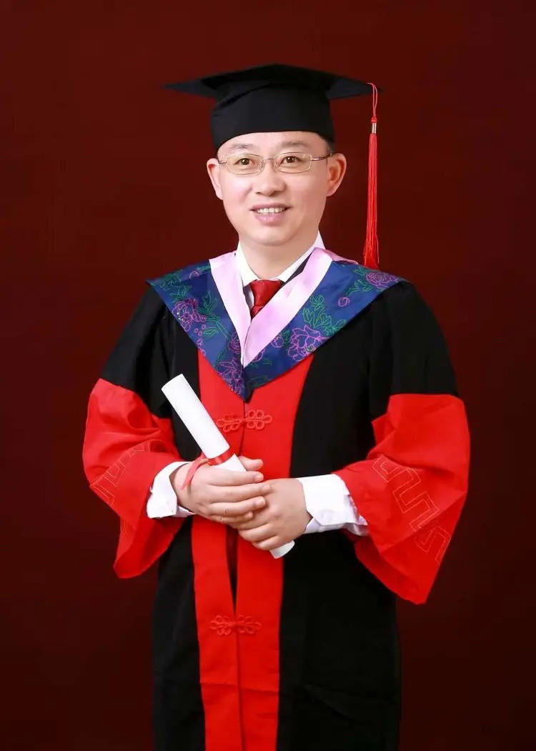 教育家余四海的教学理念及发明的五步教学法