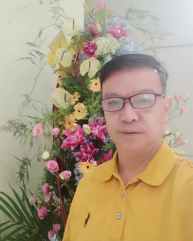 《春暖花开绘丹青：龙母故乡画家陆梓新的艺术春晖》