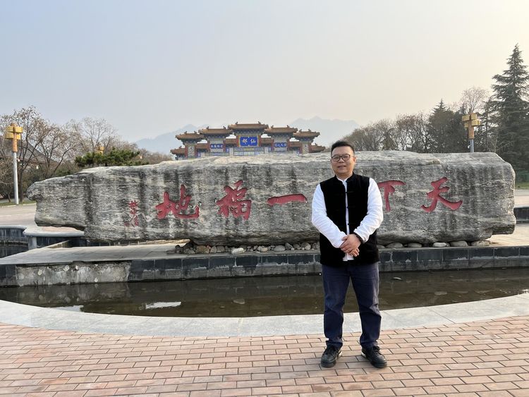 五福入篆 大道归一——张合一先生“五福书法”的文化哲思与艺术创变