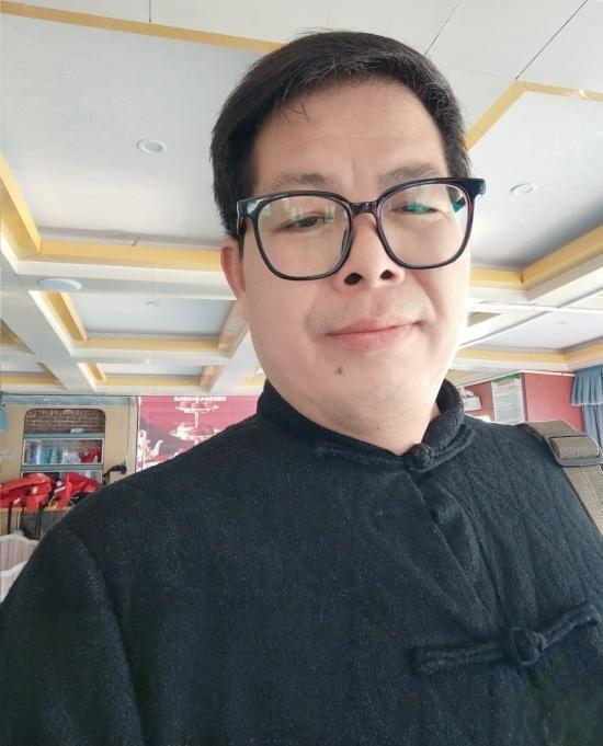 雪域墨韵，素朴天成——书法家鲁雁的艺术境界