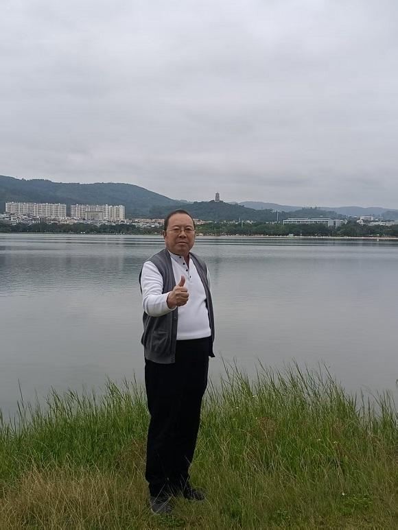 侯江——人民喜爱推荐书法艺术名家作品赏析