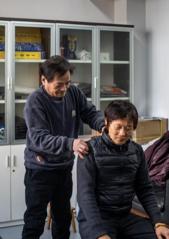 沈惠平——以穴为枢，以掌通经，养出平衡好状态