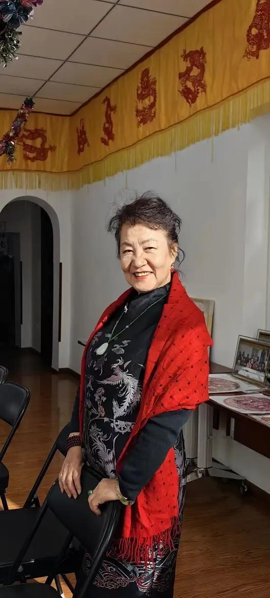 民间剪纸艺术家徐英华——弘扬中华传统文化 深耕民间剪纸艺术