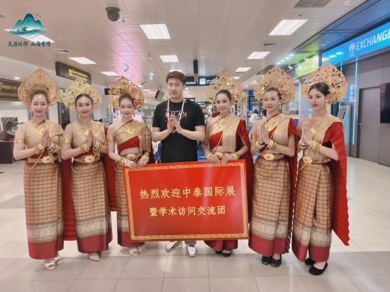 天涯比邻 山海有情 | 钢琴家朱晓乐赴泰开展文化学术交流