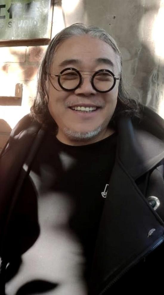 用尼采哲学思想解读李铁军的雾艺术