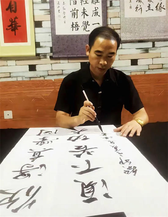 中国实力派著名书法家刘唐利——书法作品鉴赏【人物专题报道】