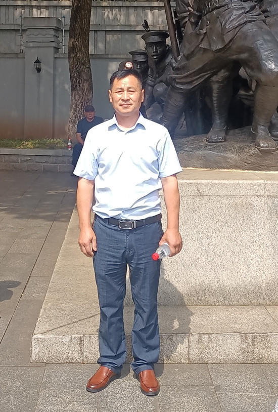 笔墨潜心 守正求真——评画家王承中书画艺术