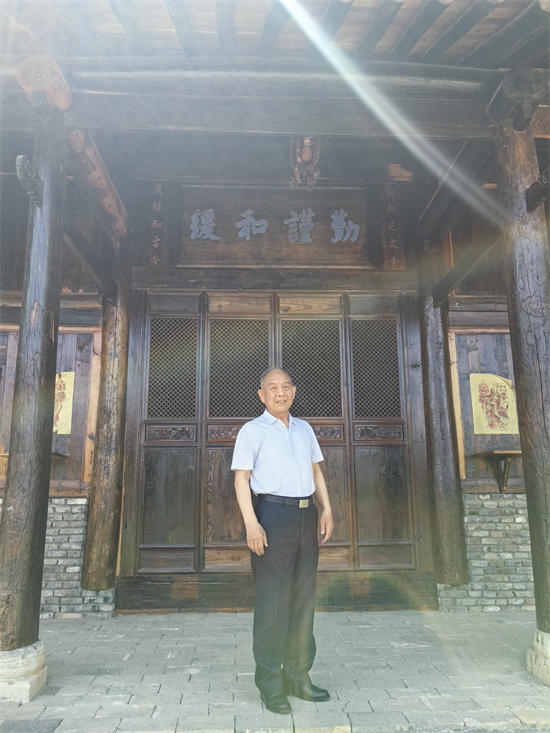 翰墨承端阳风骨 笔心守家国文脉——记当代实力派书法名家叶发国（叶锋）