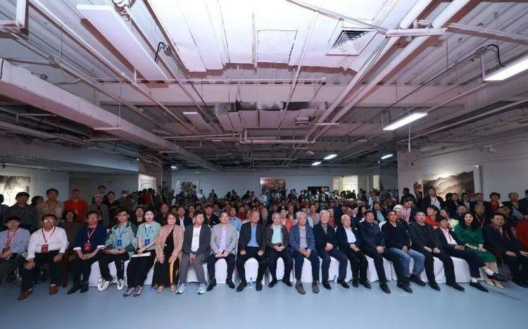 画家肖菼先受邀全国规范汉字书写大会名家书画展作品荣获一等奖
