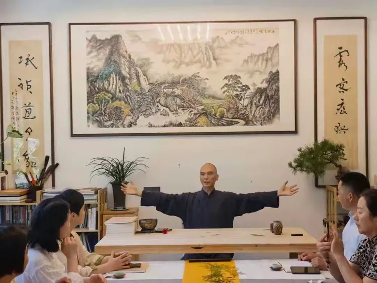 古玉有言，灵者能闻——金熙长谈古玉盘玩与玉德文化