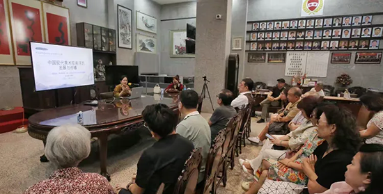 “南洋风”从哪里来？追溯中国现代美术的南传之路