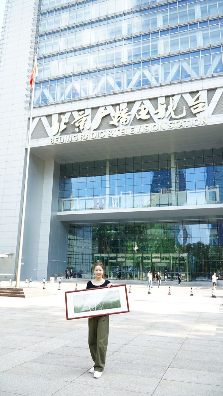 笔墨藏风骨 丹青绘初心——书画家王晓帆做客北京广播电视台接受人物专访