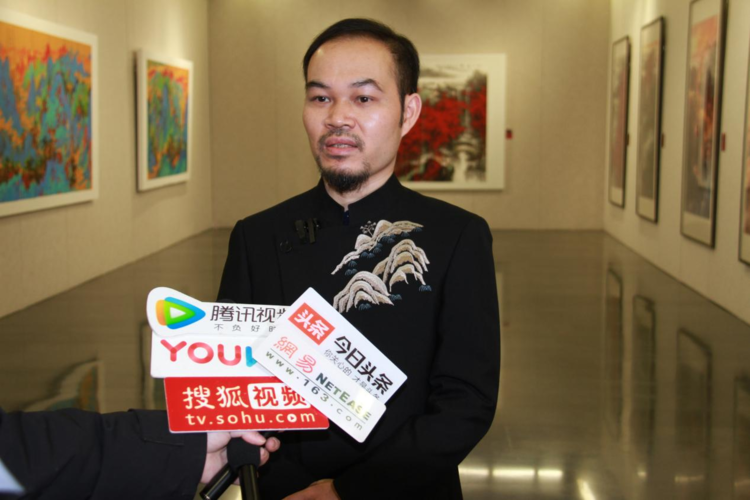 朱毫写风骨 红竹载初心：李庆兴红竹系列国画的艺术价值与潜力