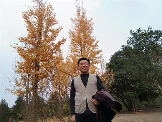 诗画相融贺双节｜艺术家王银柱以笔墨丹青礼赞家国盛世