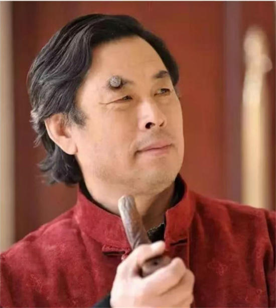 大国大家：光耀环宇王阔海的新汉画创新