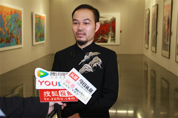 李庆兴国画：传统笔墨中的山河意象