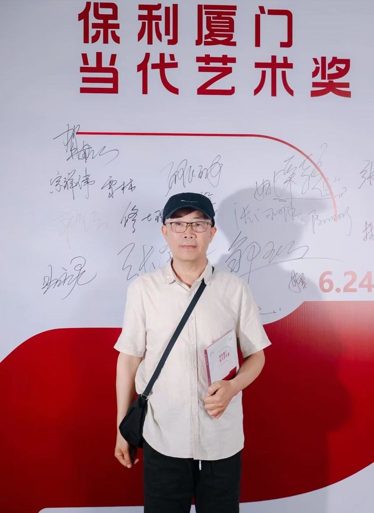 当代油画市场在传佳音高和元作品拍卖斩获佳绩