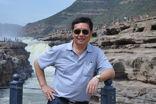 喜迎中秋，国庆有礼——画家冯绍峰艺术为礼共贺家国同辉