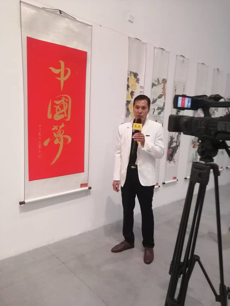 根植秦巴文脉 翰墨书写初心——书法家张义成