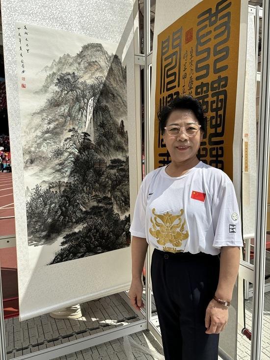 画家田秋芬受邀参加——国家体育馆举办的美育中国文体嘉年华书画展