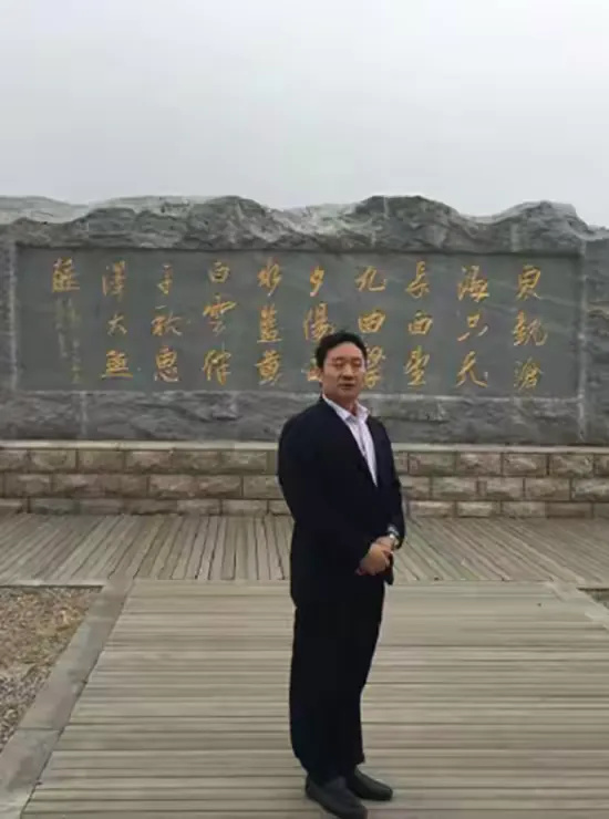当代著名艺术家杜金海——灵蛇贺岁 璀璨征程专题报道