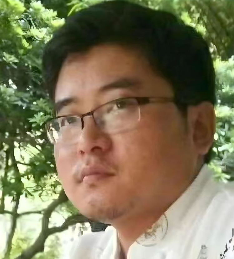 著名画家吴小三“‌心随墨迹游四方‌”“‌笔墨挥洒间，水墨画卷成‌”