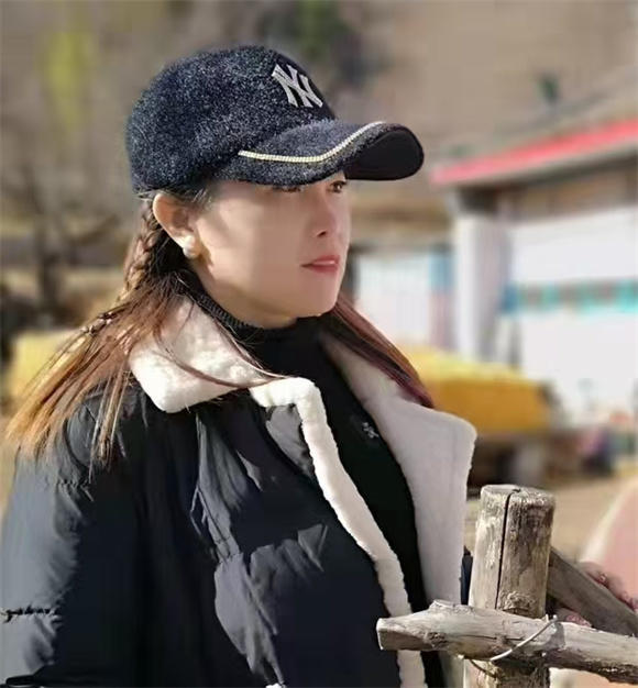 丹枫(本名张凤莲)——师法自然，笔墨精妙，气韵磅礴，浑厚华滋