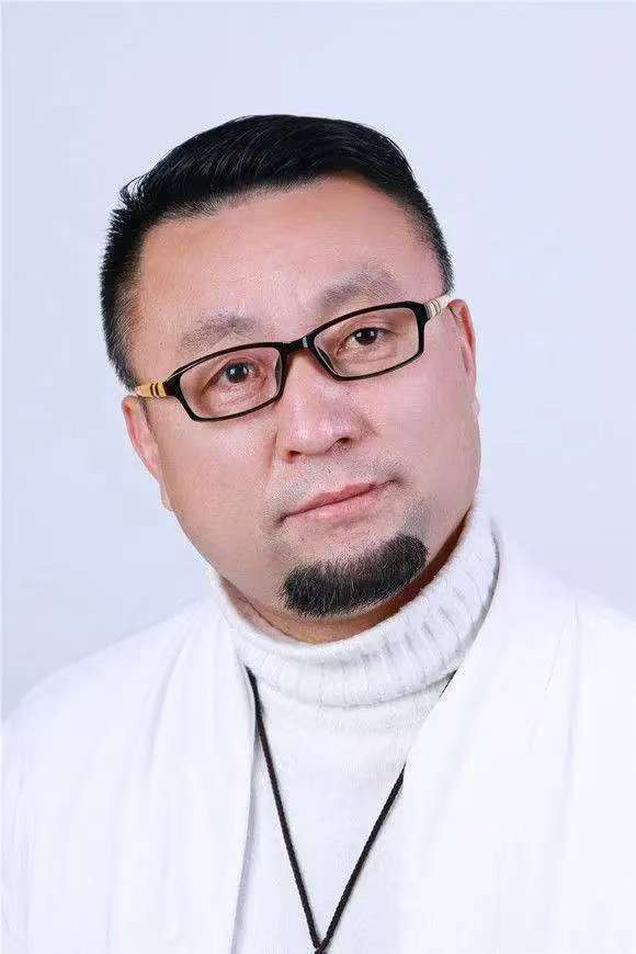 张介男院长独特的艺术人生