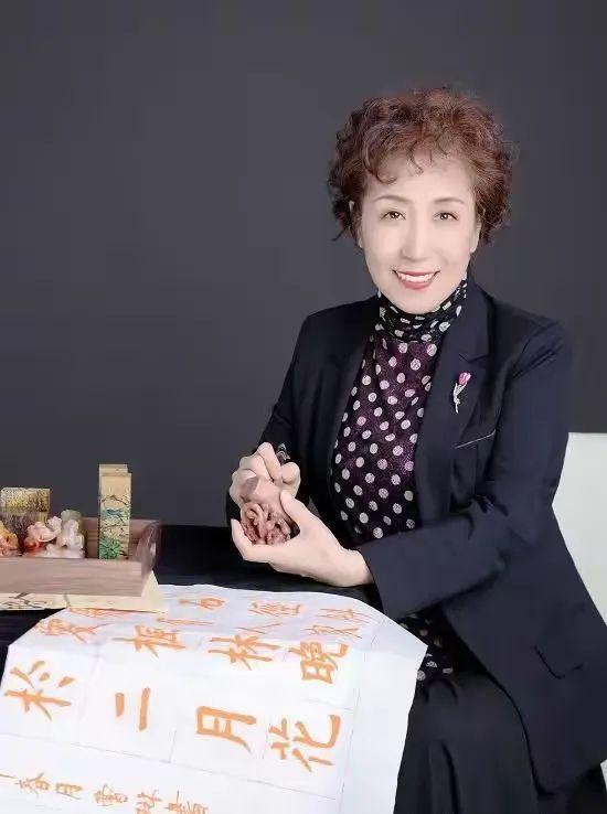 奋进新时代共筑辉煌明天——书法家曹琳献礼新时代！
