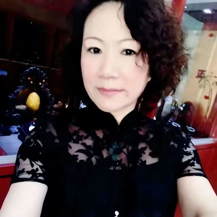 著名画家刘亚梅——世界文化中国代表人物