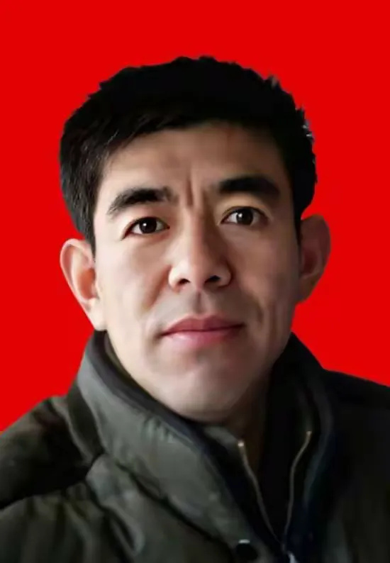 书法家姚光涛——笔走而龙蛇，墨舞而风云，挥毫之间，尽显风华！