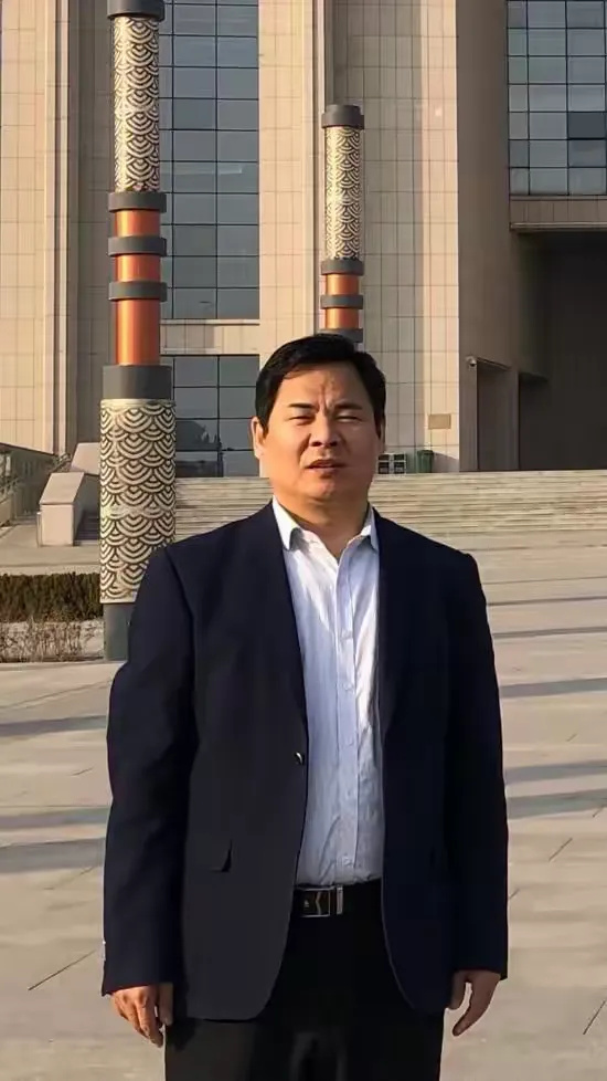 今生一壮志,为此争朝夕