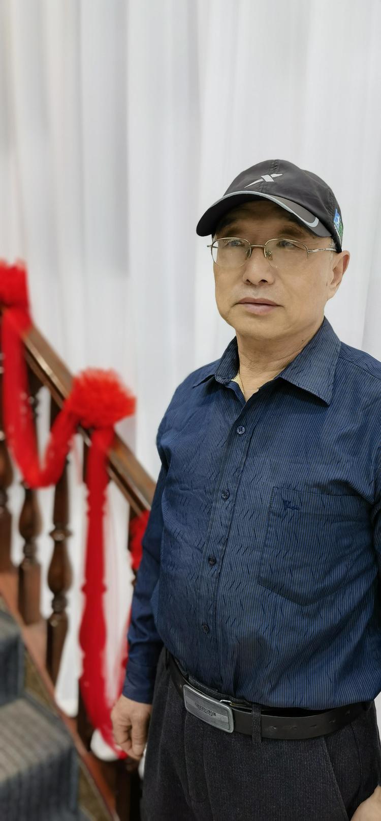 艺术泰斗 张静琛