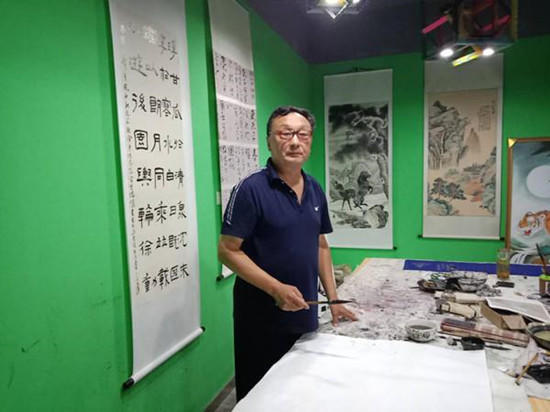 书画家胡巍——人生潜行 悲欣百年