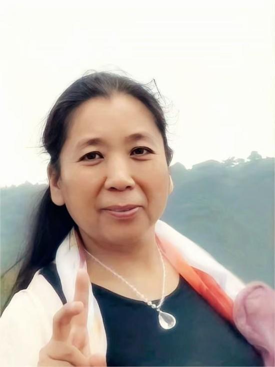 艺术家张凤霞作品欣赏