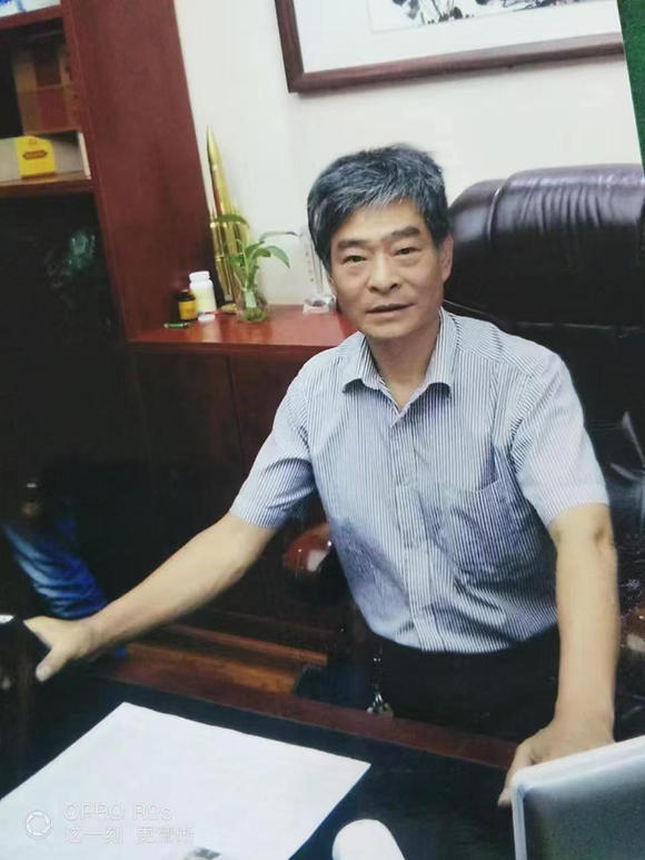 中国书画艺术家——王福生