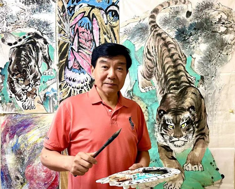 张思杰泼墨大写意画鸡赏析