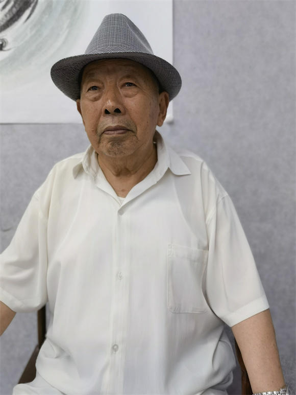 艺术泰斗马新治