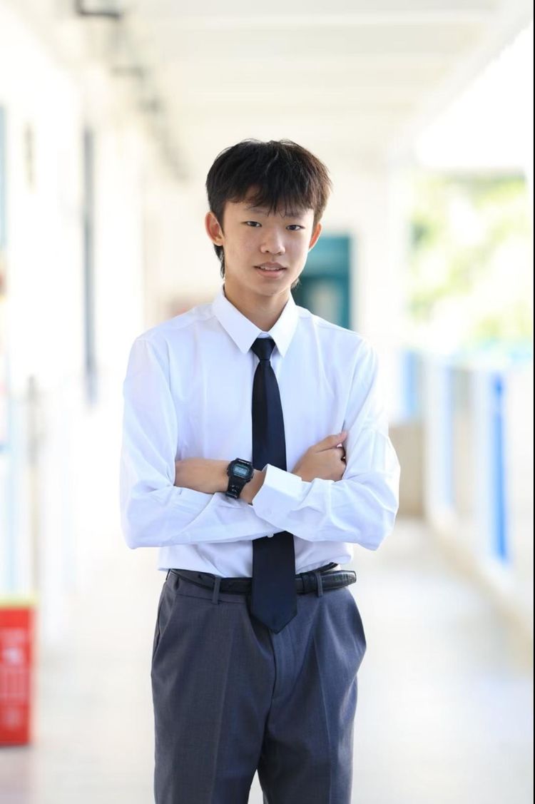 摄影爱好者郝辰宇荣获莫奈国际艺术奖