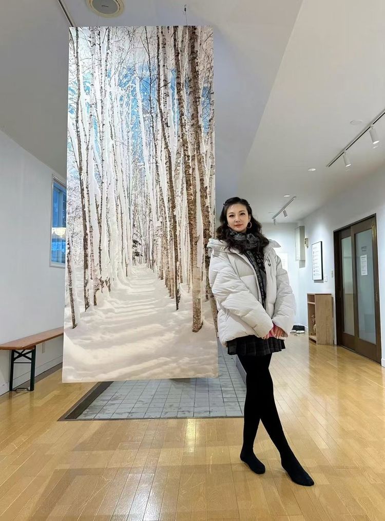 热烈庆祝国际文化交流卓越艺术家使节宁婉玉日本东京画展圆满成功