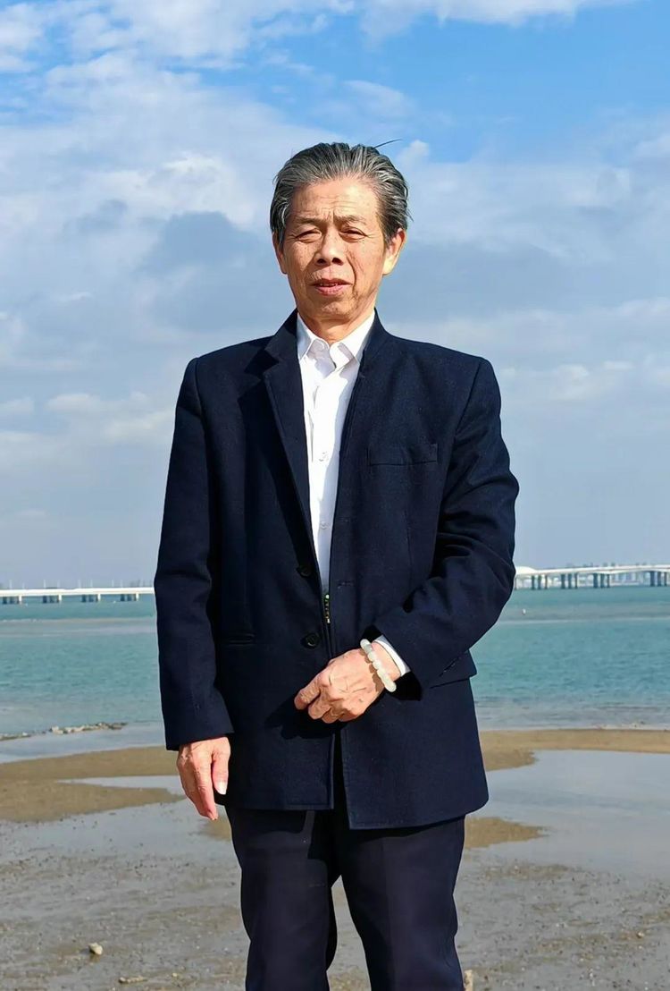 画家章国兴——世界文化一中国代表人物