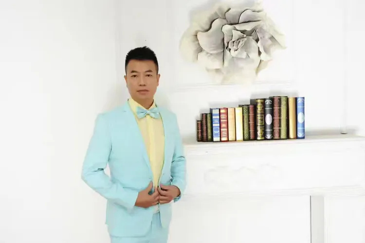 画家唐绍波作品赏析