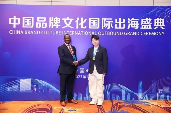 优秀青年企业家白连冰助力中国传统文化国际传播