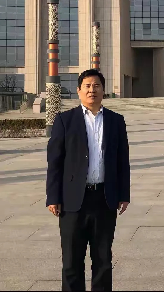 今生一壮志,为此争朝夕